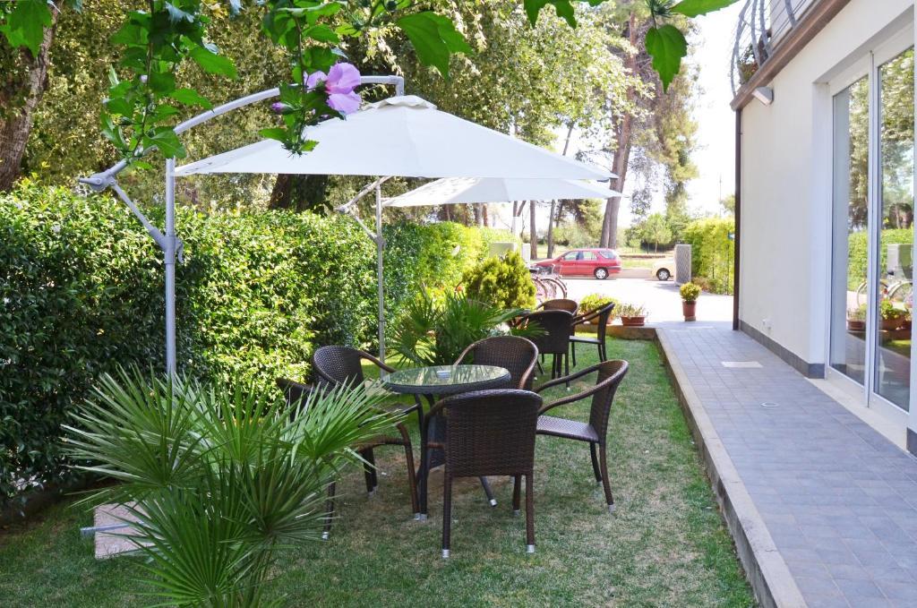 Hotel La Ninfea Montesilvano Exterior photo